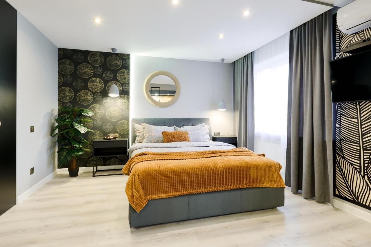 New Apart Lesi Ukrainky Blvd And Olimpiyska And Kreshchatyk And Manhattan City With Parking Kiev Eksteriør bilde